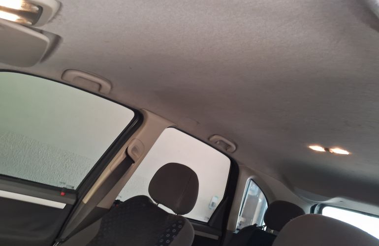 Chevrolet Meriva Premium 1.8 (Flex) (easytronic) - Foto #8