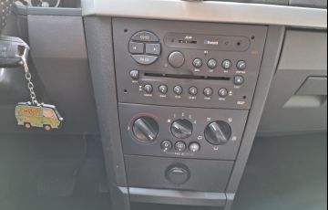 Chevrolet Meriva Premium 1.8 (Flex) (easytronic) - Foto #9