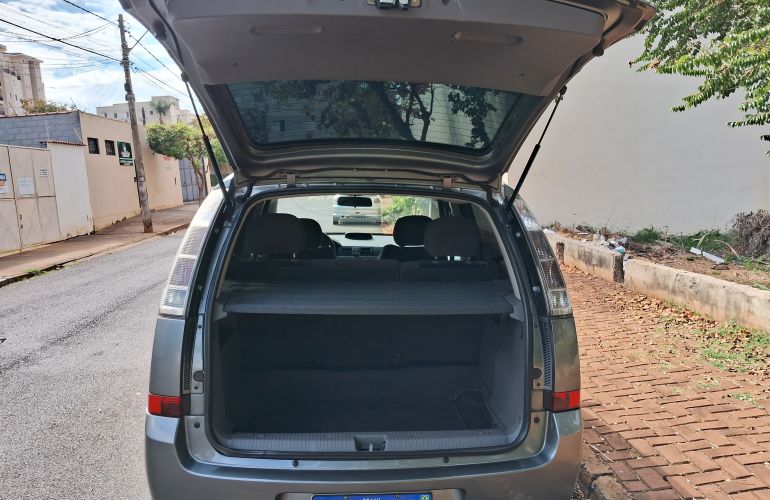Chevrolet Meriva Premium 1.8 (Flex) (easytronic) - Foto #10
