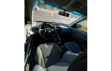 Hyundai Tucson GL 2.0 16V - Foto #9