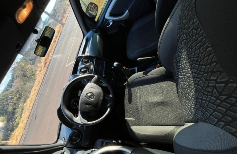Renault Duster Oroch 1.6 16V Expression (flex) - Foto #9