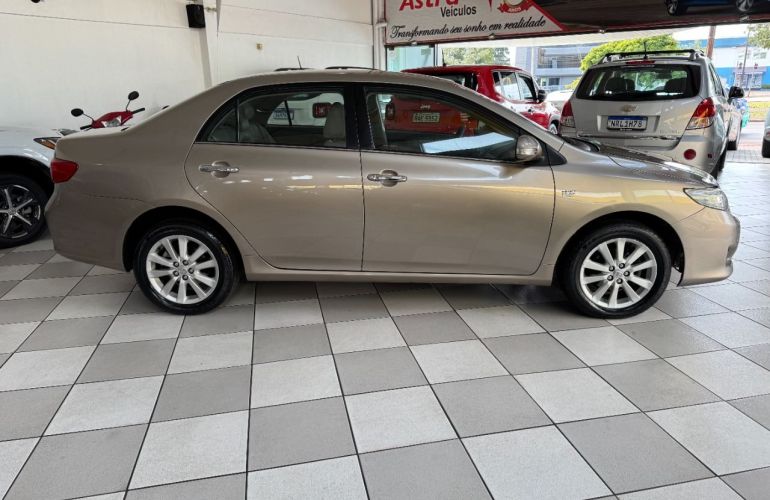 Toyota Corolla Sedan SEG 1.8 16V (flex) (aut) - Foto #1