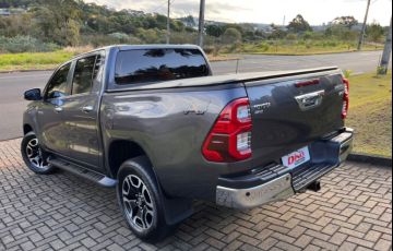 Toyota Hilux 2.8 TDI CD SRX 4x4 4wd (Aut) - Foto #4