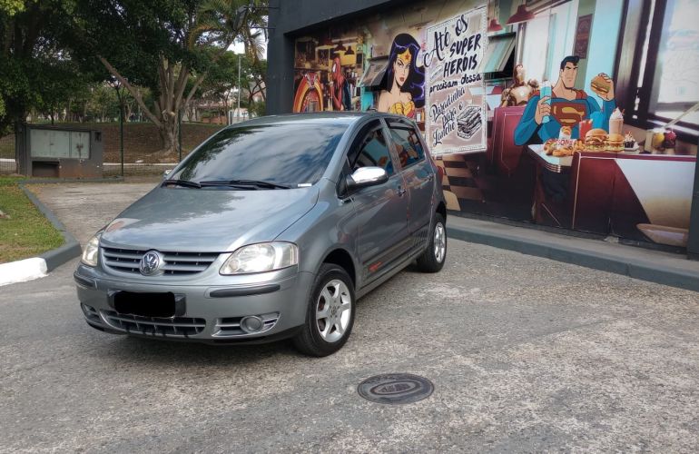 Volkswagen Fox 1.0 8V (Flex) - Foto #5