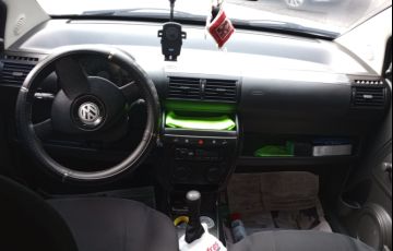 Volkswagen Fox 1.0 8V (Flex) - Foto #8