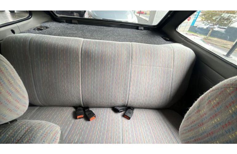 Volkswagen Gol 1000 - Foto #9