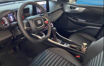 Fiat Fastback 1.0 Turbo 200 Audace (Aut) - Foto #7