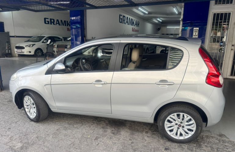 Fiat Palio Essence 1.6 16V Dualogic (Flex) - Foto #8