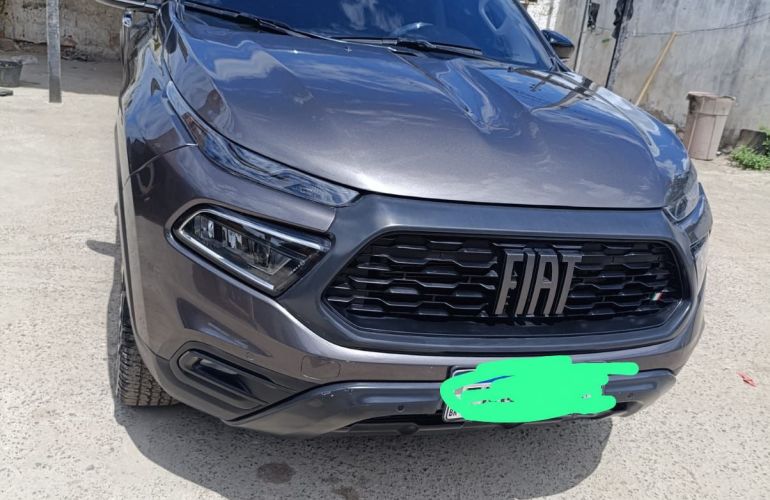 Fiat Toro 2.0 TDI Volcano 4WD (Aut) - Foto #2