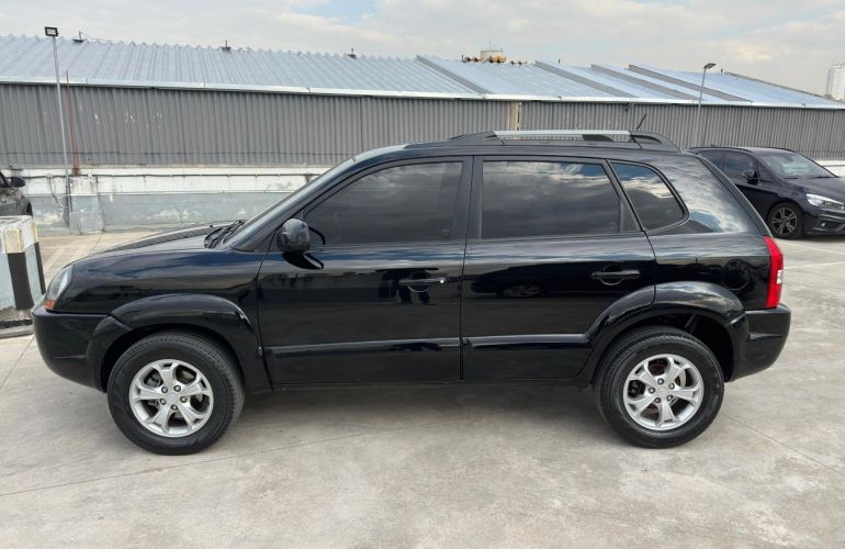 Hyundai Tucson 2.0 MPFi GLS 16V 143cv 2wd - Foto #2