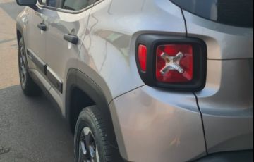 Jeep Renegade 1.8 Sport (Aut)