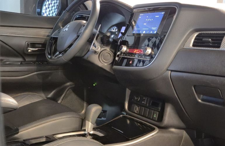 Mitsubishi Outlander 2.0 Mivec Hpe - Foto #9