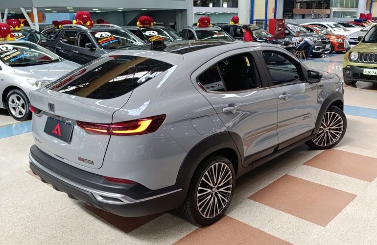 Fiat Fastback 1.3 Turbo 270 Limited Edition At6 - Foto #4