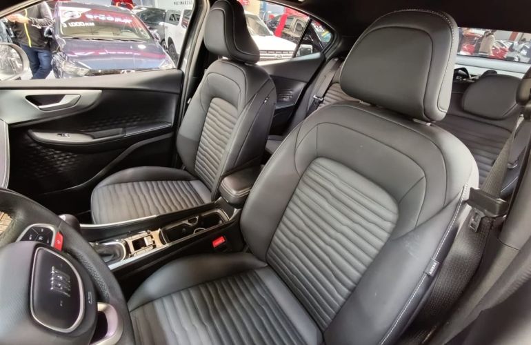 Fiat Fastback 1.3 Turbo 270 Limited Edition At6 - Foto #8