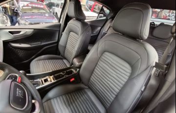 Fiat Fastback 1.3 Turbo 270 Limited Edition At6 - Foto #8