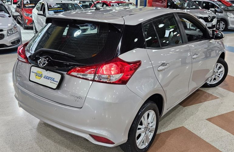 Toyota Yaris 1.3 16V Xl Multidrive - Foto #3