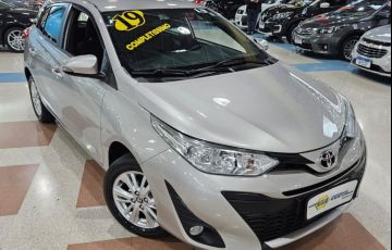 Toyota Yaris 1.3 16V Xl Multidrive - Foto #4