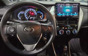 Toyota Yaris 1.3 16V Xl Multidrive - Foto #10