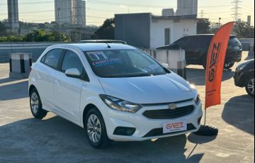 Chevrolet Onix 1.4 MPFi LT 8v - Foto #6