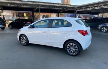 Chevrolet Onix 1.0 Joy SPE/4 - Foto #2