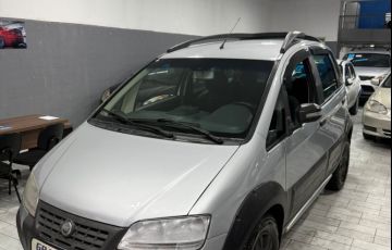 Fiat Idea Adventure 1.8 (Flex) - Foto #4