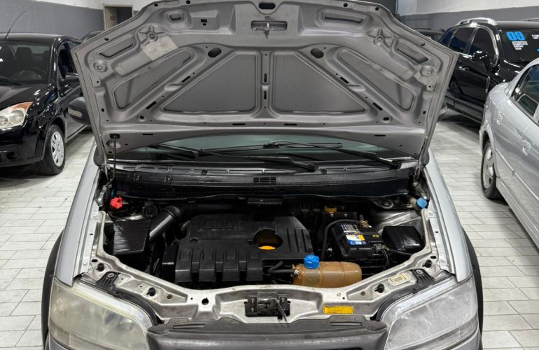 Fiat Idea Adventure 1.8 (Flex) - Foto #7
