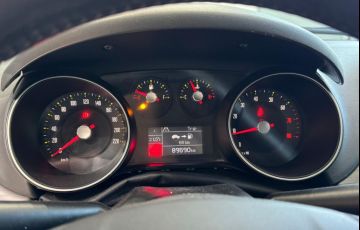 Fiat Punto 1.6 Essence 16v - Foto #5