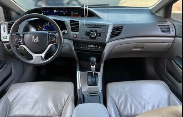 Honda Civic 2.0 LXR 16v - Foto #9