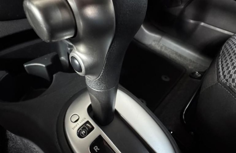 Nissan March 1.6 SL 16V Flexstart - Foto #9