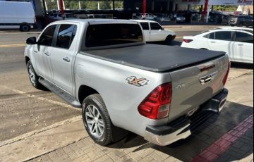 Toyota Hilux 2.8 TDI CD SRX 4x4 4wd (Aut) - Foto #4