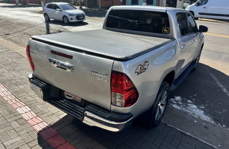 Toyota Hilux 2.8 TDI CD SRX 4x4 4wd (Aut) - Foto #6