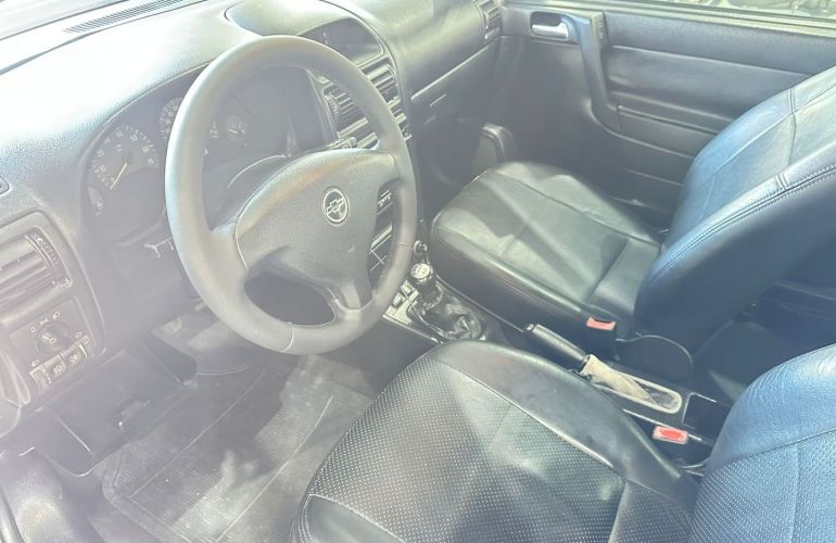 Chevrolet Astra 2.0 MPFi Advantage 8V Flex 2p Manual - Foto #5