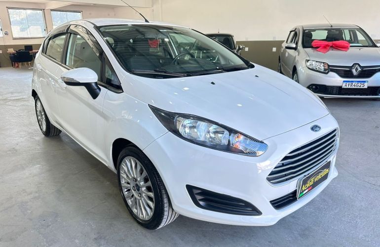 Ford Fiesta 1.6 SE Hatch 16V Flex 4p Manual - Foto #2