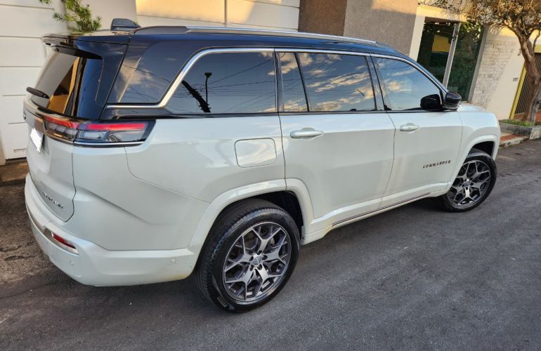 Jeep Commander 2.0 TD380 Overland 4WD - Foto #2