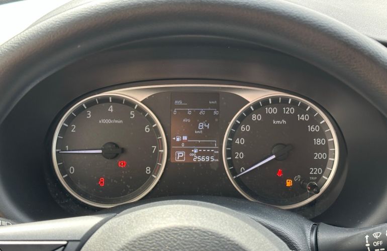 Nissan Kicks 1.6 16V Flexstart Sense - Foto #9