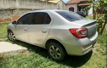 Renault Logan Expression 1.0 16V (Flex) - Foto #2