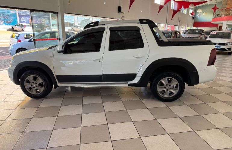Renault Duster Oroch 2.0 16V Dynamique (Aut) (Flex) - Foto #8