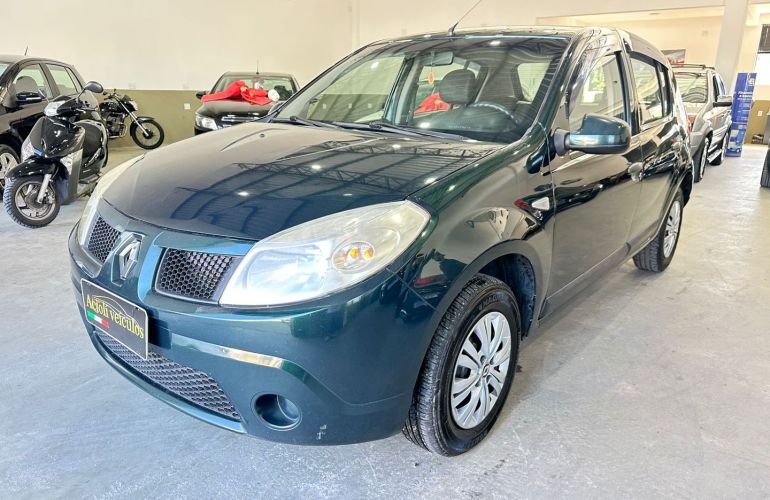 Renault Sandero 1.0 Expression 16V Flex 4p Manual - Foto #1