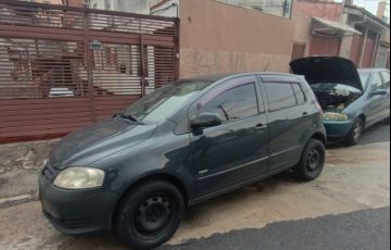 Volkswagen Fox Trend 1.0 8V (Flex) - Foto #6