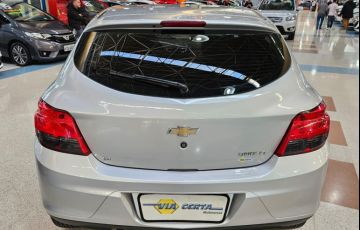 Chevrolet Onix 1.4 MPFi LT 8v - Foto #9
