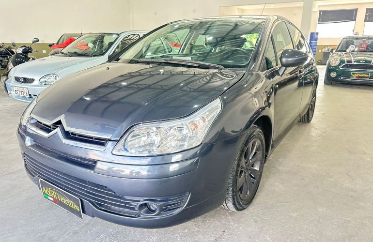 Citroën C4 2.0 Exclusive 16V Flex 4p Manual - Foto #1