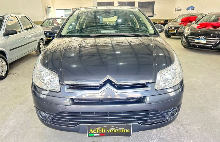 Citroën C4 2.0 Exclusive 16V Flex 4p Manual - Foto #6