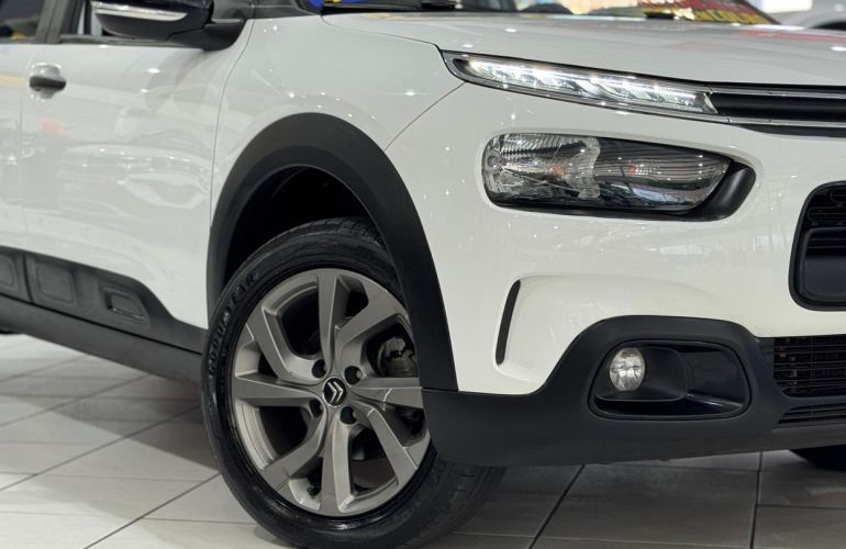Citroën C4 Cactus 1.6 VTi 120 Feel Eat6 - Foto #2