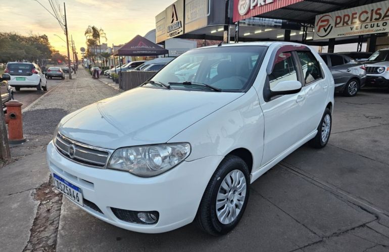 Fiat Palio ELX 1.4 8V (Flex) - Foto #1