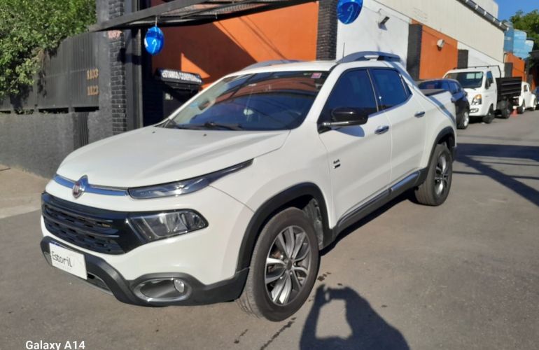 Fiat Toro 2.0 16V Turbo Volcano 4WD At9 - Foto #1