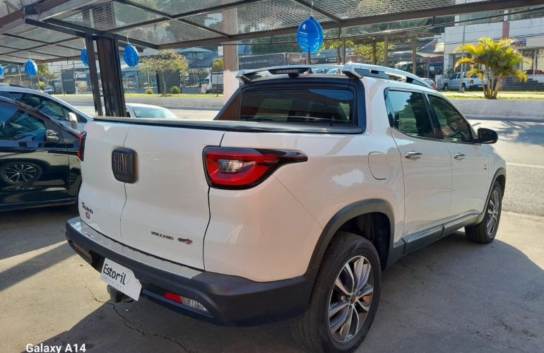 Fiat Toro 2.0 16V Turbo Volcano 4WD At9 - Foto #7