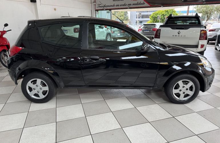 Ford Ka 1.0 (Flex) - Foto #8