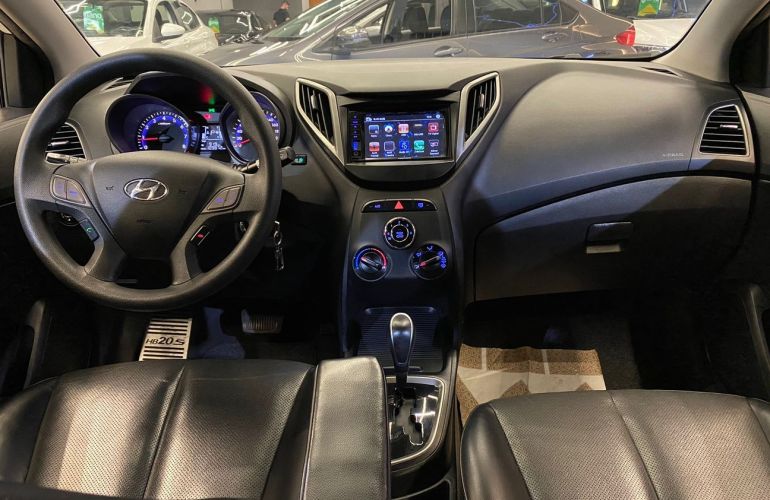 Hyundai Hb20s 1.6 Comfort Plus 16v - Foto #8