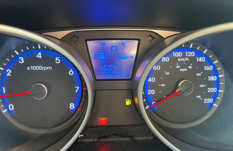 Hyundai Ix35 2.0 MPi 4x2 16v - Foto #9