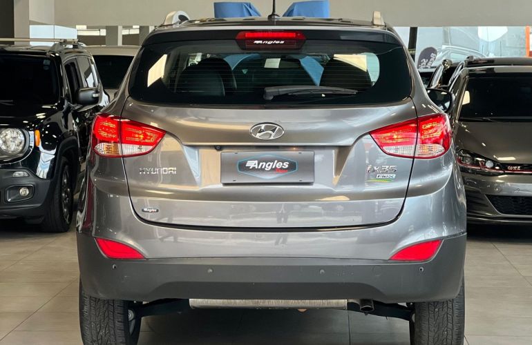 Hyundai Ix35 2.0 16v - Foto #9